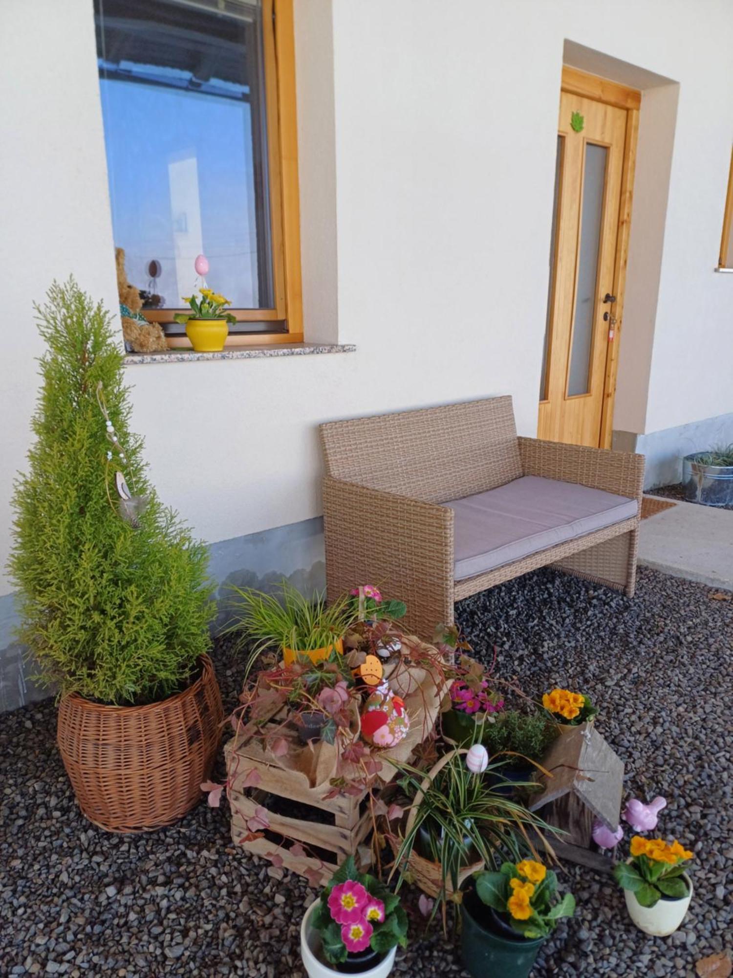 Apartma Pod Pugledom Apartamento Liubliana Exterior foto